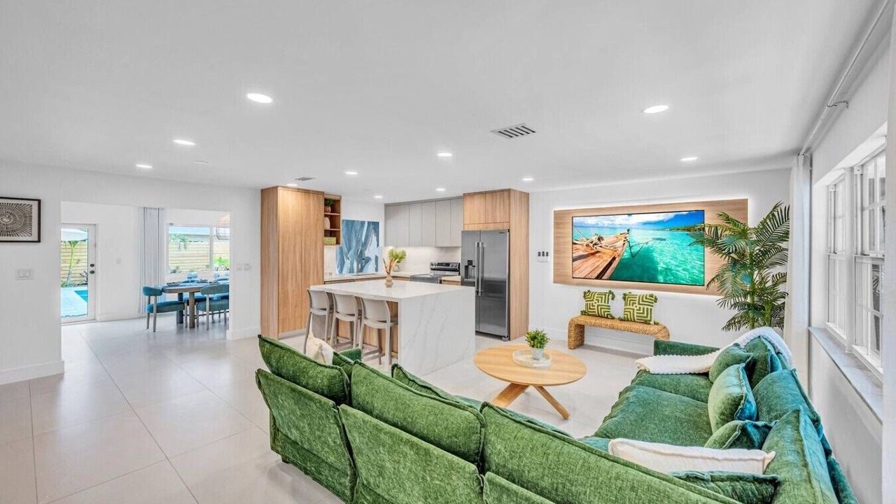 Photo of Livingroom in Plantation