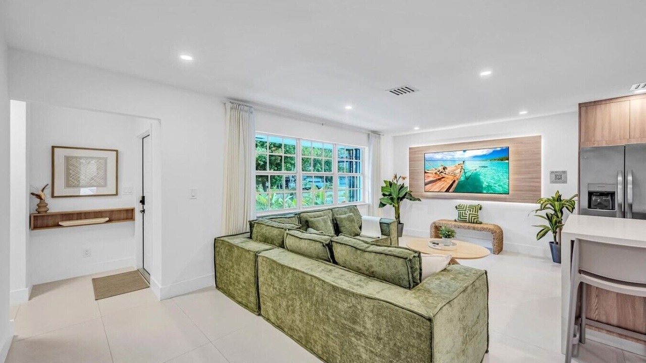 Photo of Livingroom in Plantation
