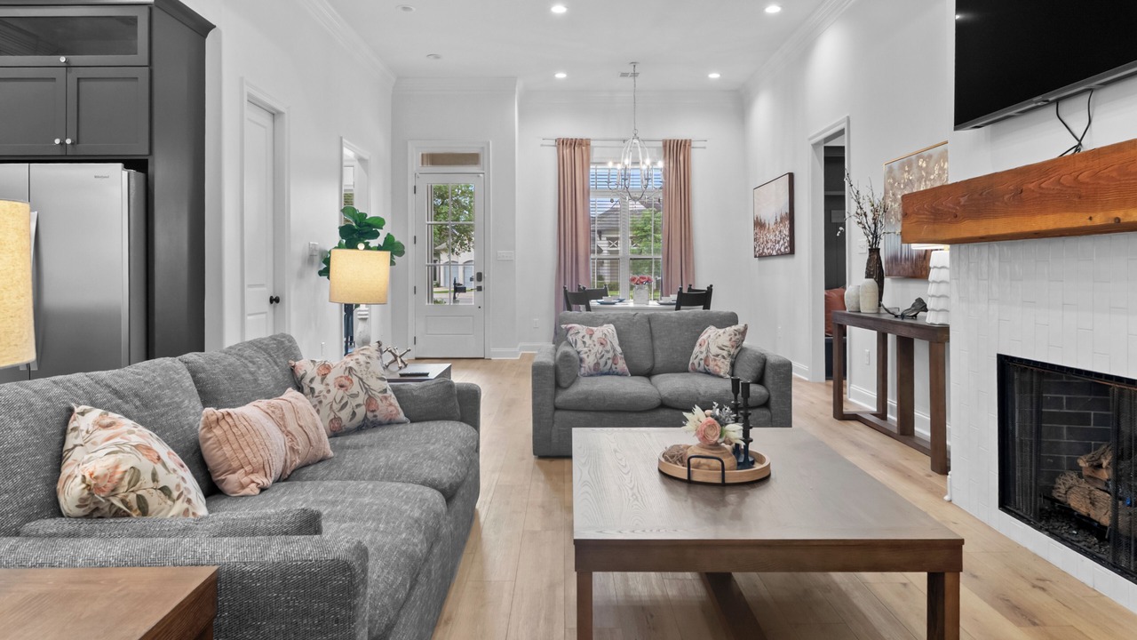 Photo of Livingroom in Youngsville