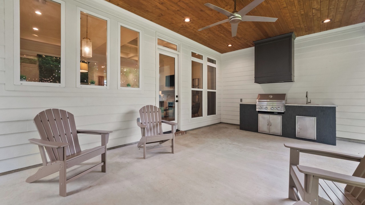 Photo of Patio Balcony in Youngsville