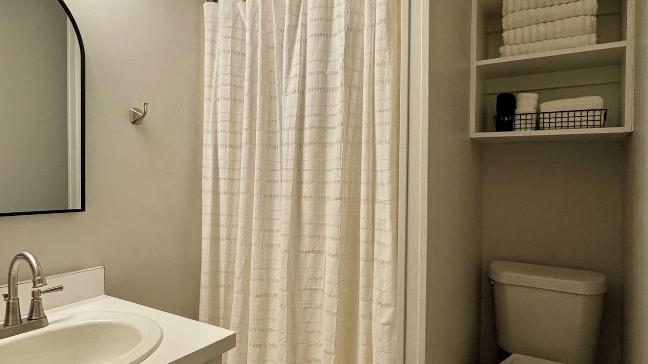 Photo of Bathroom in Sondheimer
