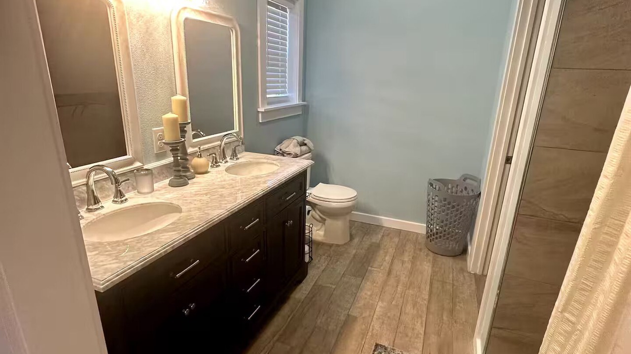 Photo of Bathroom in Foley