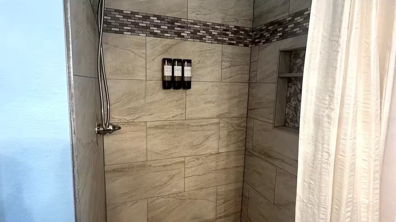 Photo of Bathroom in Foley