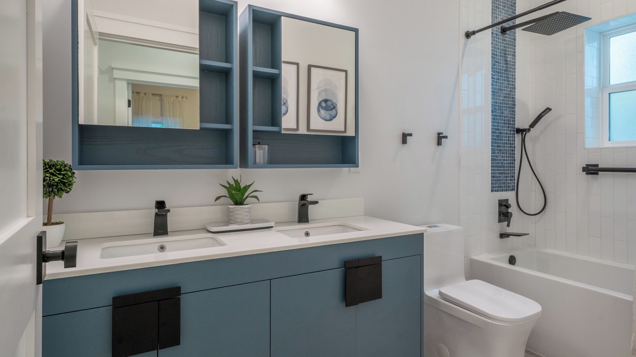 Photo of Bathroom in American Beach