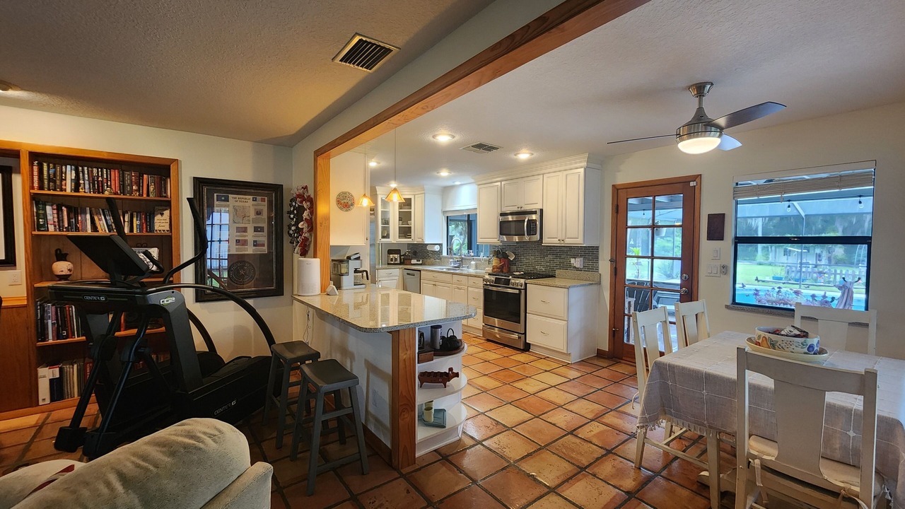 Photo of Kitchen in Lutz