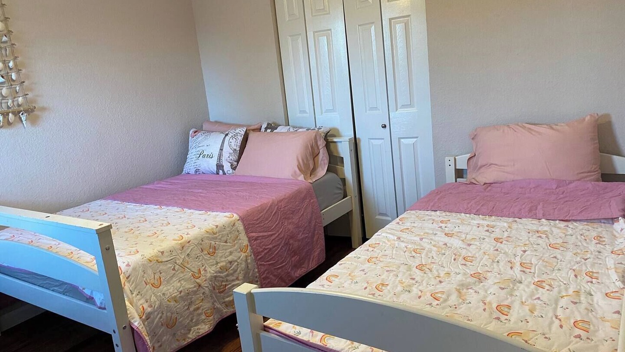 Photo of Bedroom in Thousand Oaks