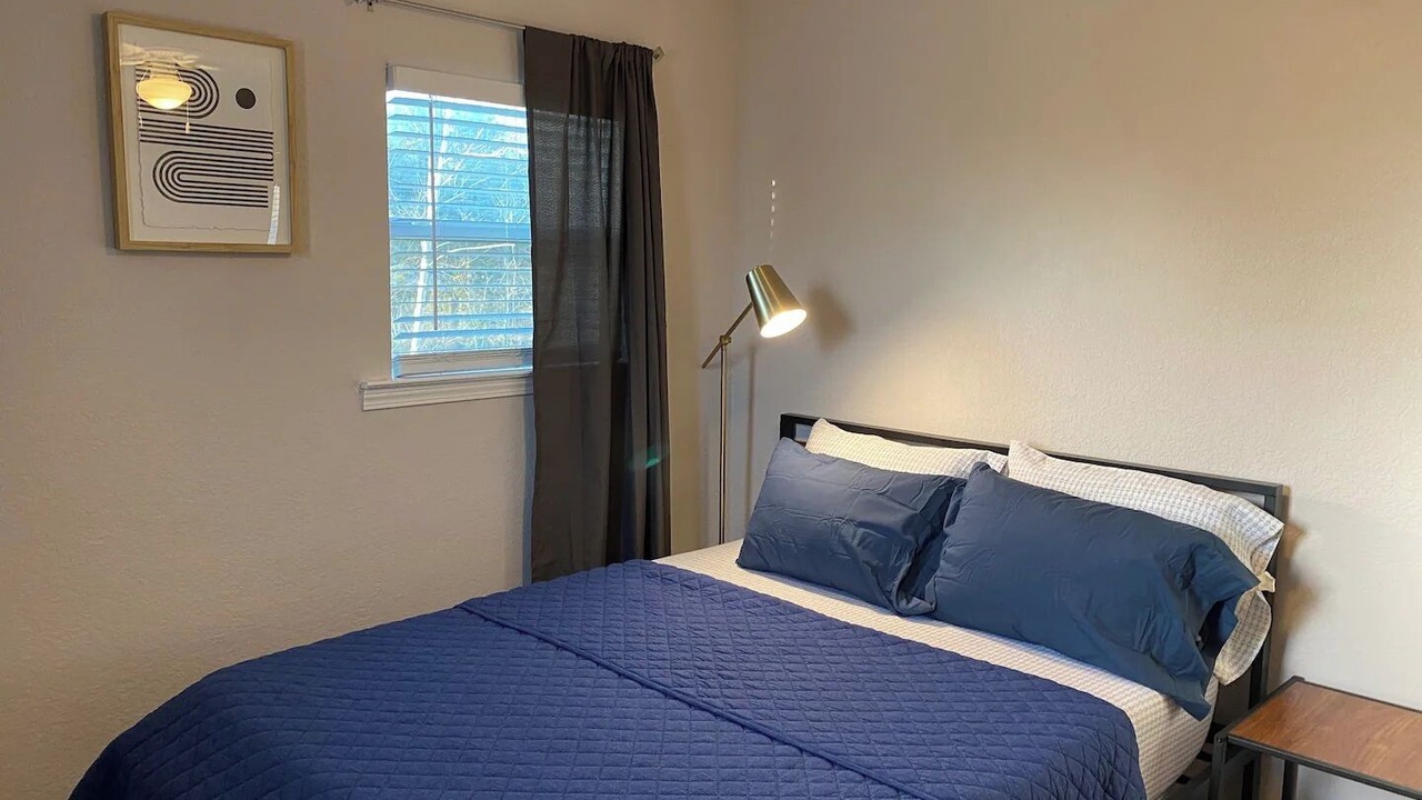 Photo of Bedroom in Thousand Oaks