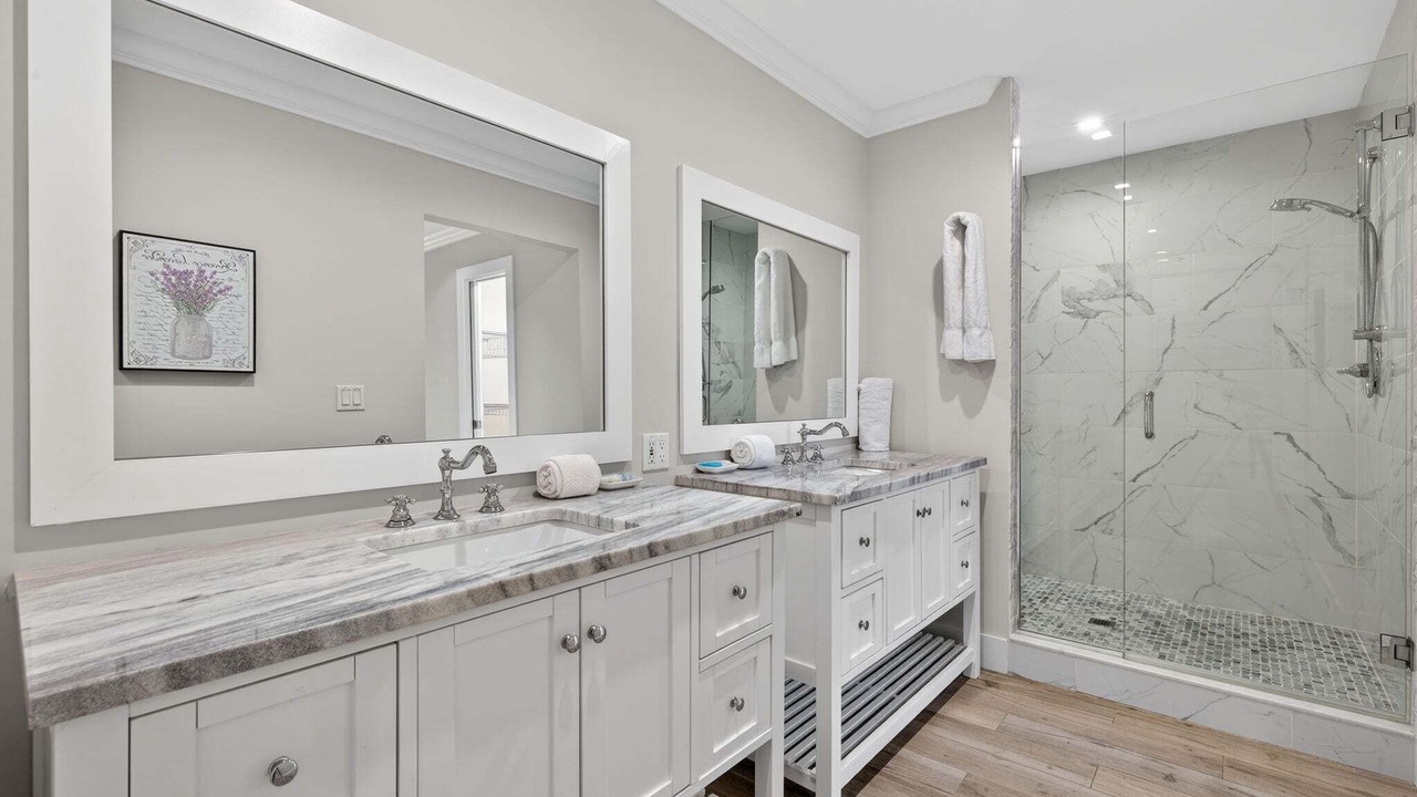 Photo of Bathroom in Town and River