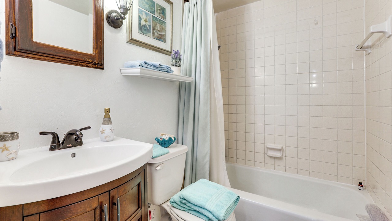 Photo of Bathroom in South Daytona