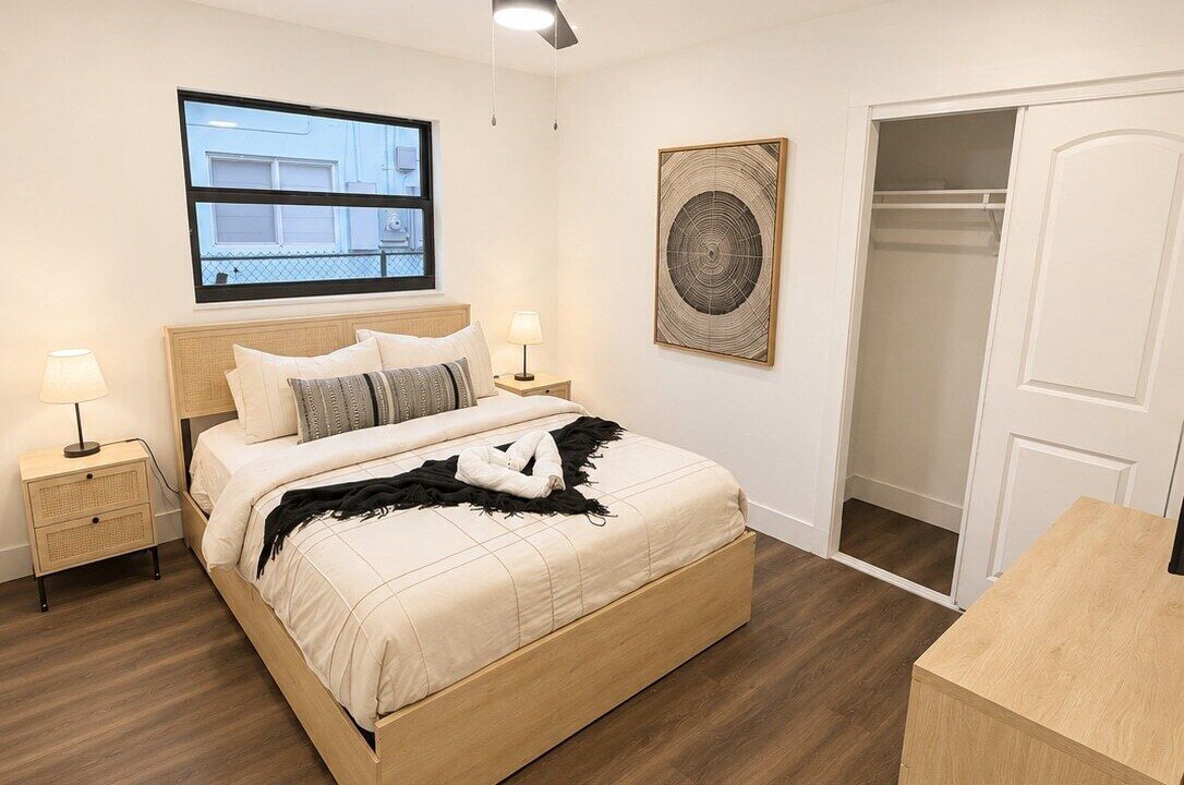 Photo of Bedroom in Sunrise