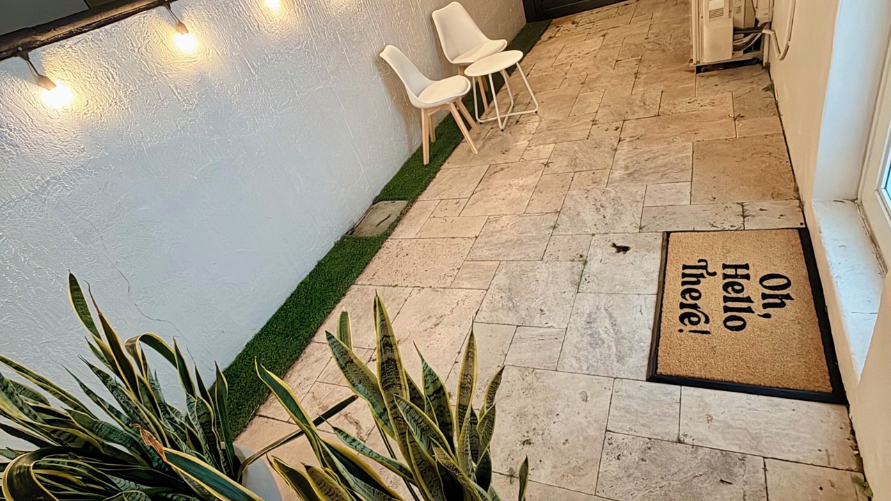 Photo of Outdoor in Tamiami