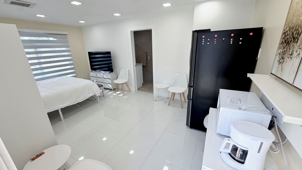 Photo of Bedroom in Tamiami