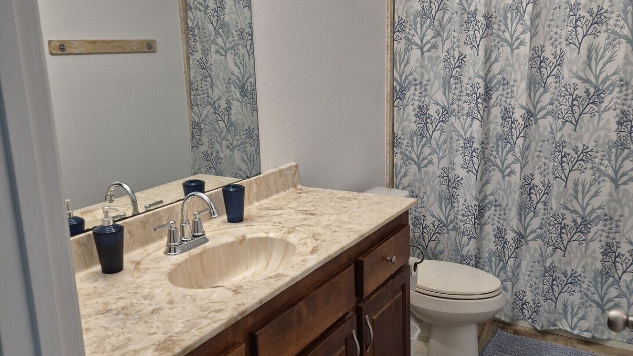 Photo of Bathroom in Ono Island