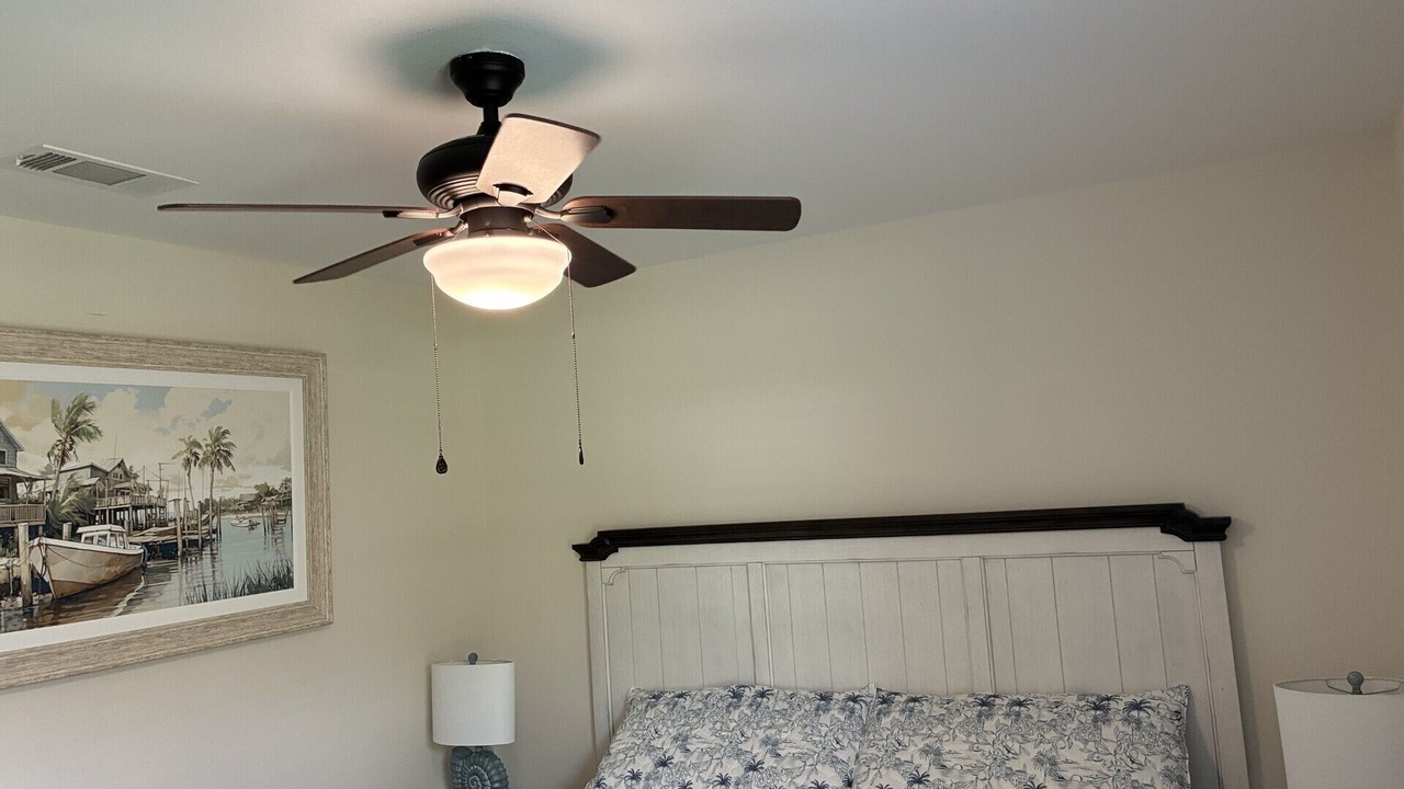 Photo of Bedroom in Ono Island