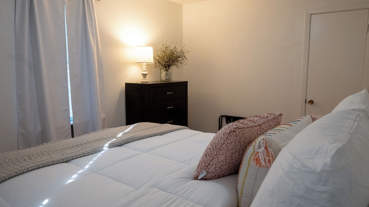Photo of Bedroom in Shreveport
