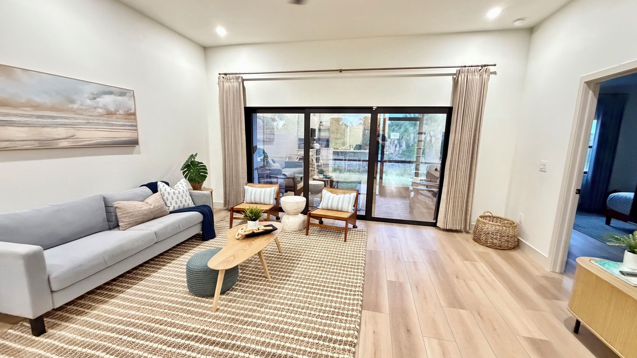 Photo of Livingroom in Port Charlotte