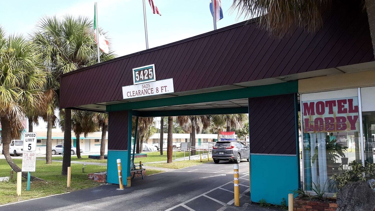 Photo of Outdoor in Sky Lake