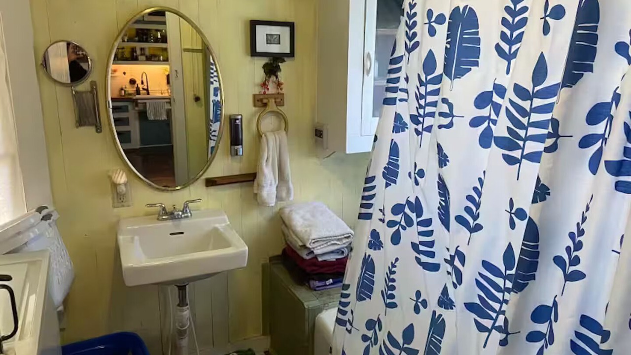 Photo of Bathroom in Eunice