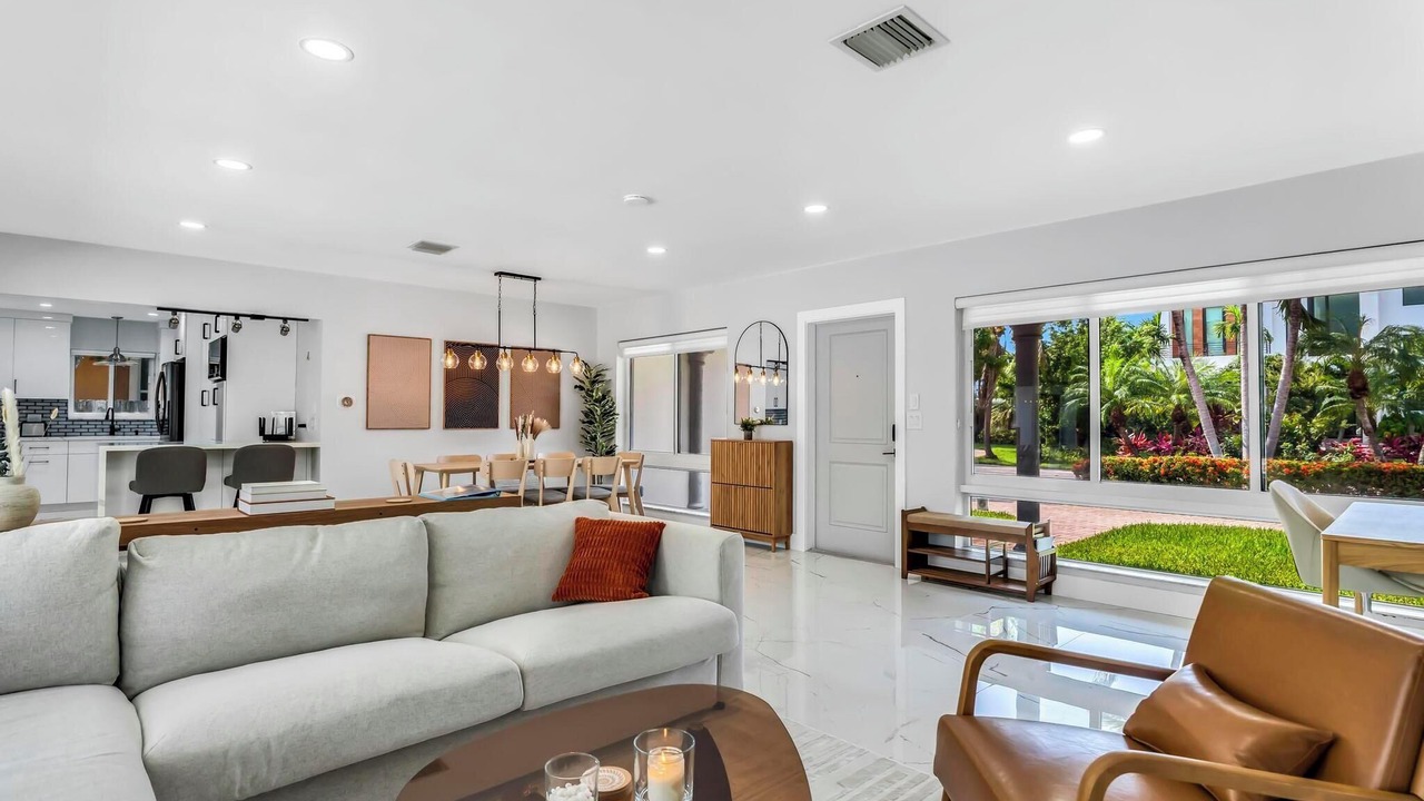 Photo of Livingroom in Pompano Beach