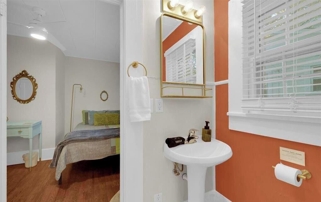Photo of Bathroom in Fort Payne