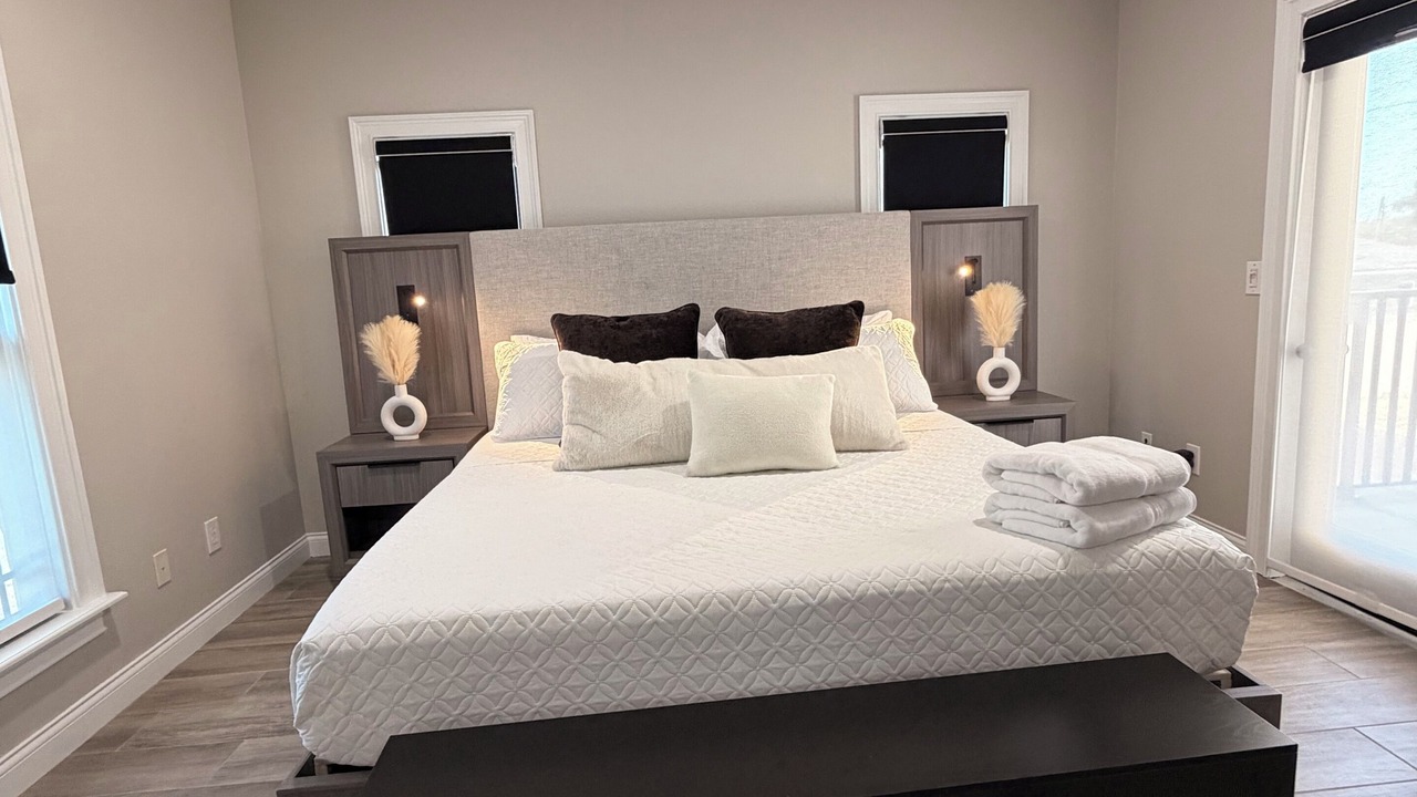 Photo of Bedroom in Fairview Shores