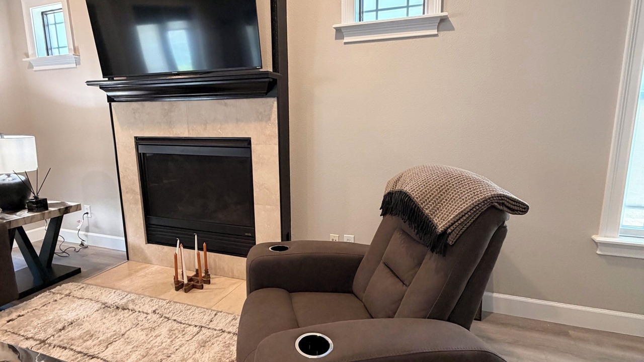 Photo of Livingroom in Fairview Shores