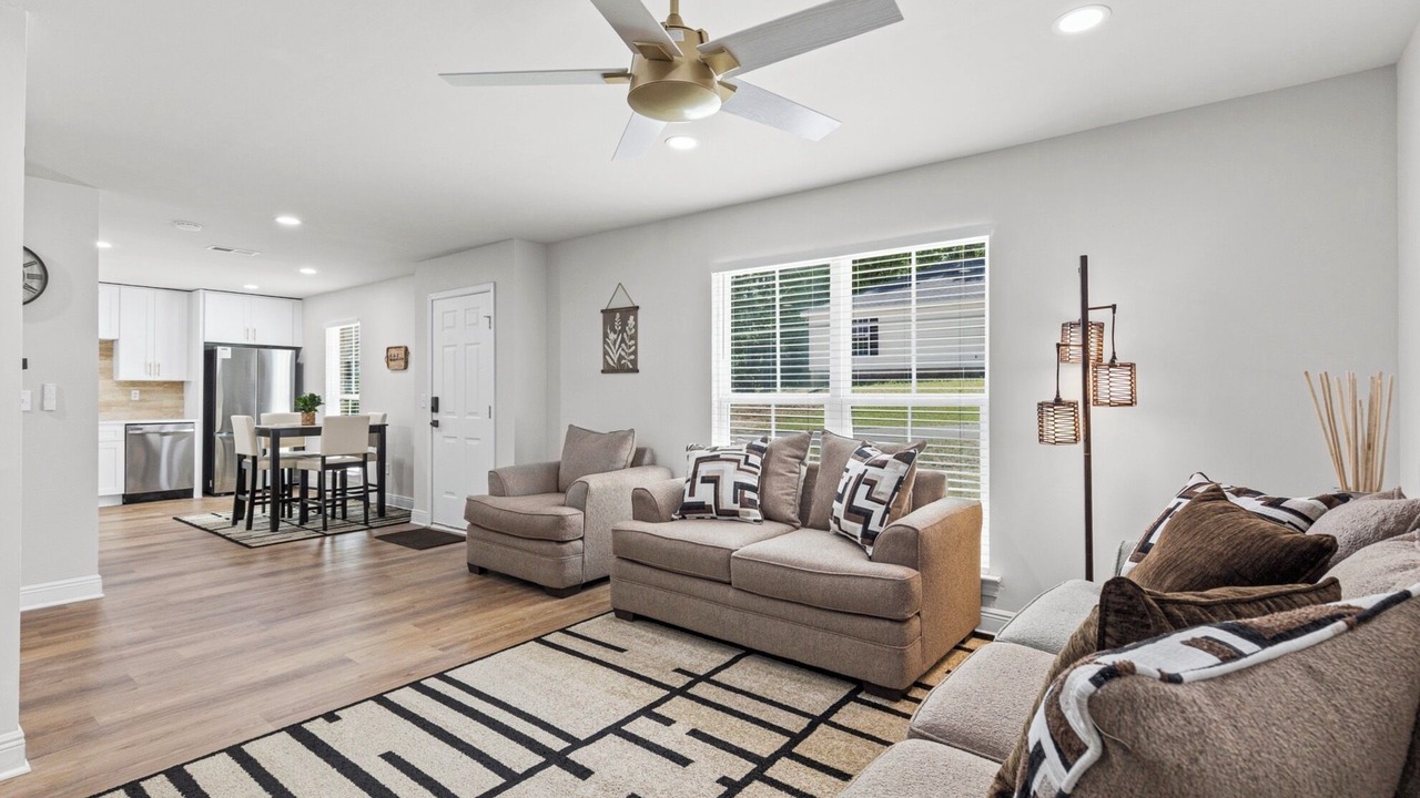 Photo of Livingroom in Mobile