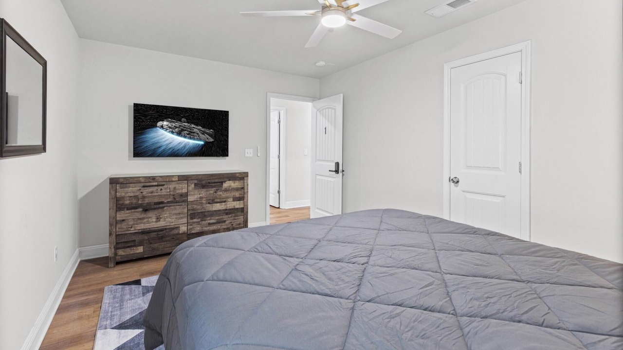 Photo of Bedroom in Mobile