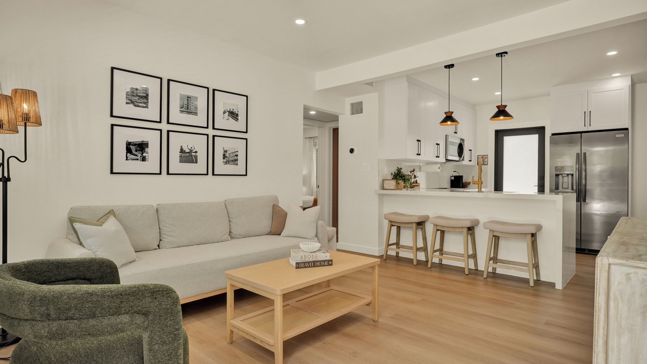 Photo of Bedroom in Miami Springs