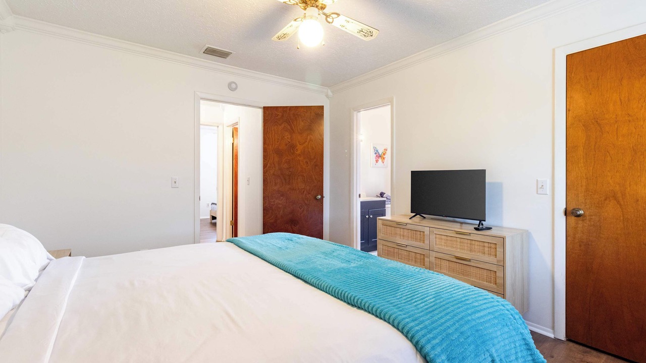 Photo of Bedroom in Lynn Haven