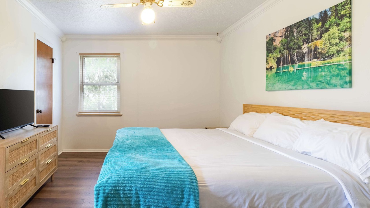 Photo of Bedroom in Lynn Haven
