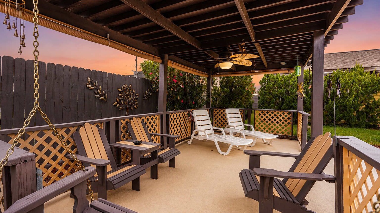 Photo of Patio Balcony in Lynn Haven