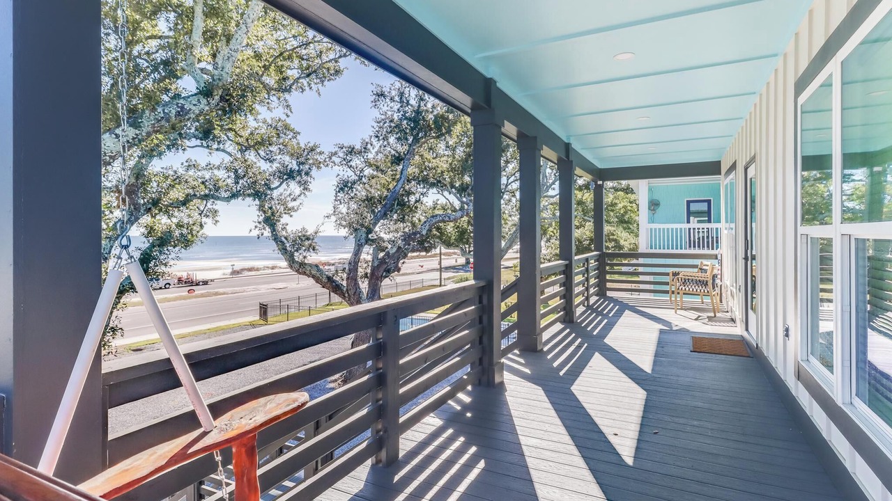 Photo of Patio Balcony in Long Beach