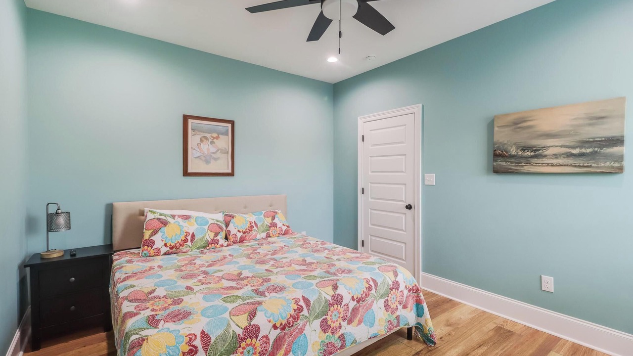 Photo of Bedroom in Long Beach
