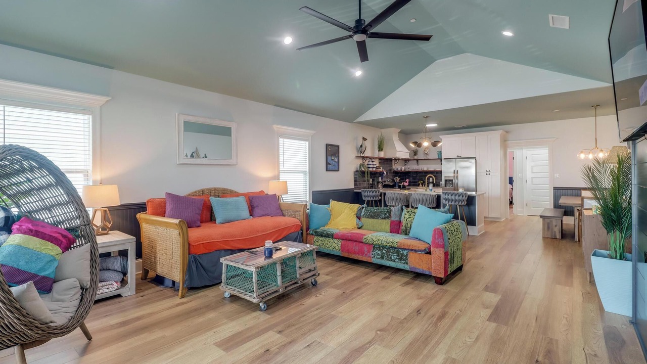 Photo of Livingroom in Long Beach