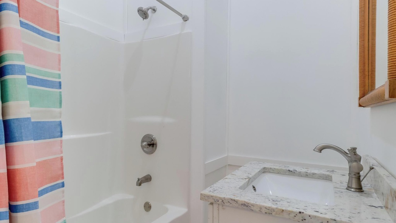 Photo of Bathroom in Long Beach