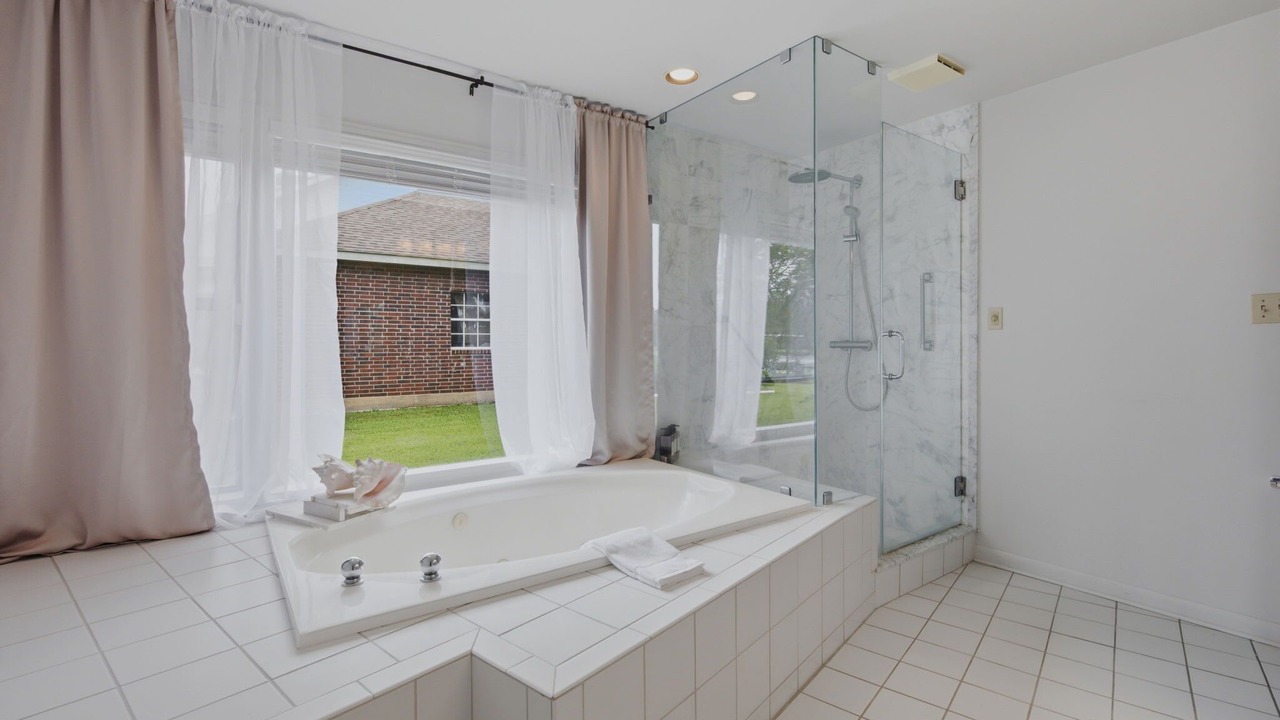 Photo of Bathroom in Lake Charles
