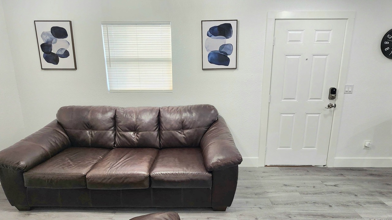 Photo of Livingroom in Hudson