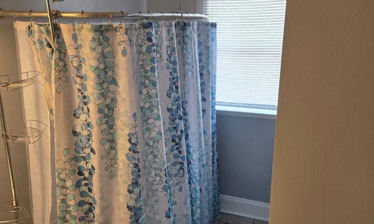 Photo of Bathroom in Tulane - Gravier