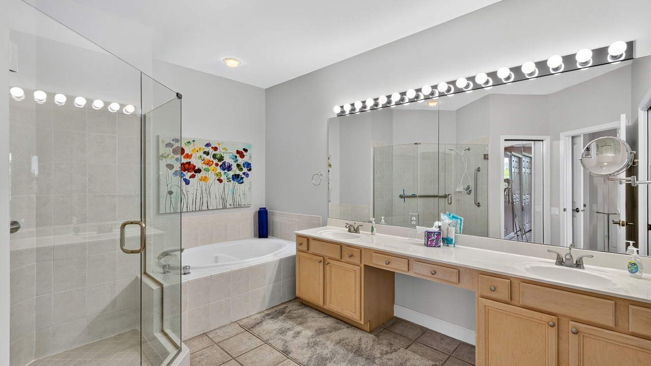 Photo of Bathroom in Tropical Cove