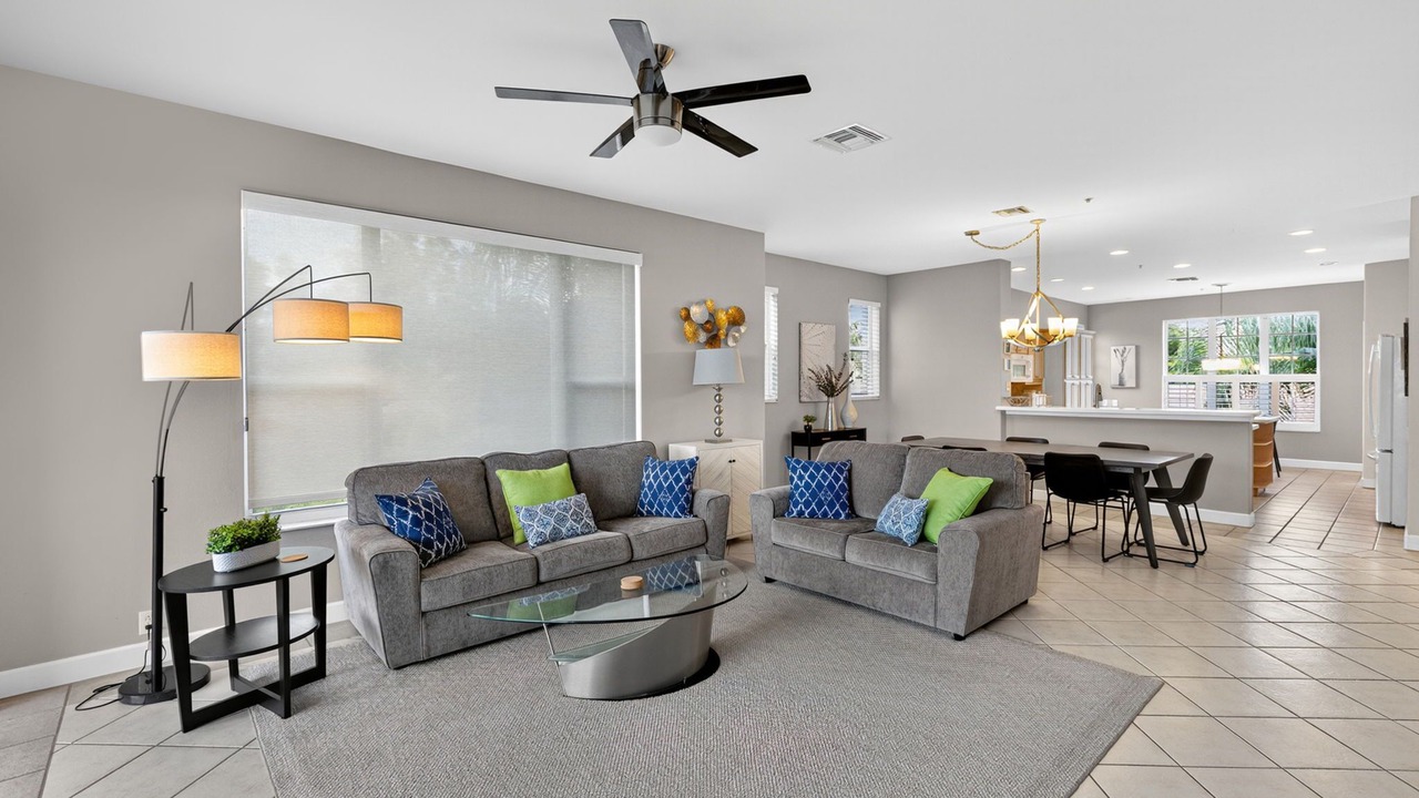 Photo of Livingroom in Tropical Cove