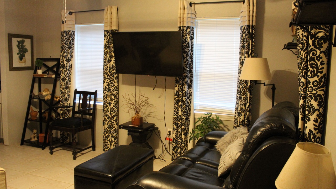 Photo of Livingroom in Saucier