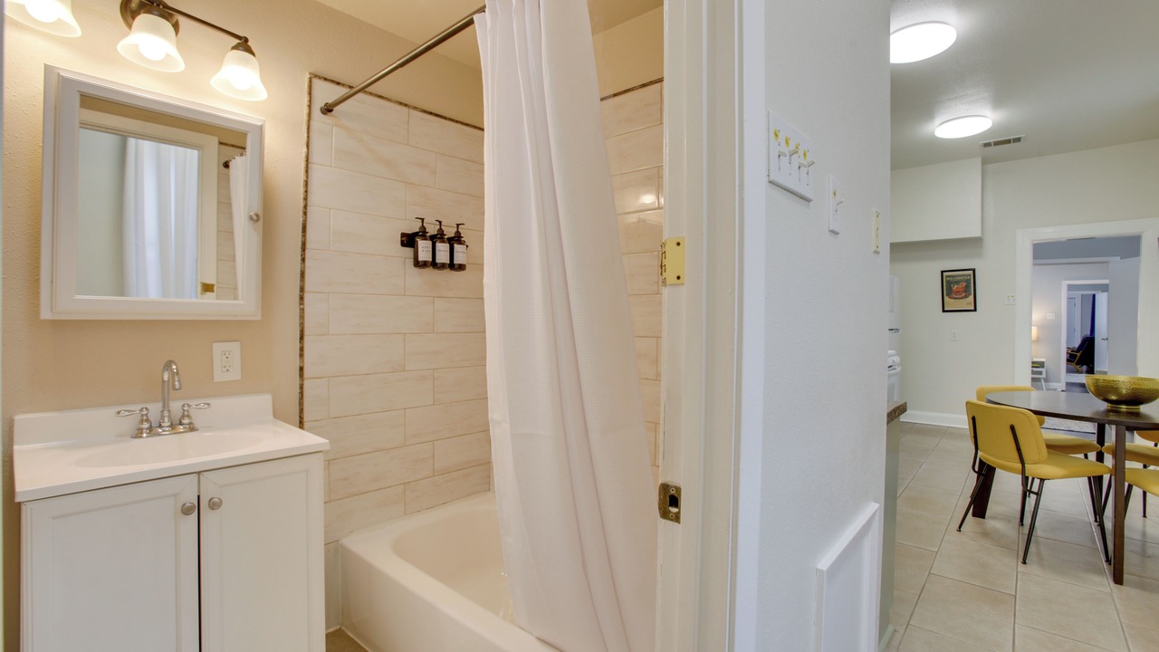 Photo of Bathroom in Saint Thomas Development