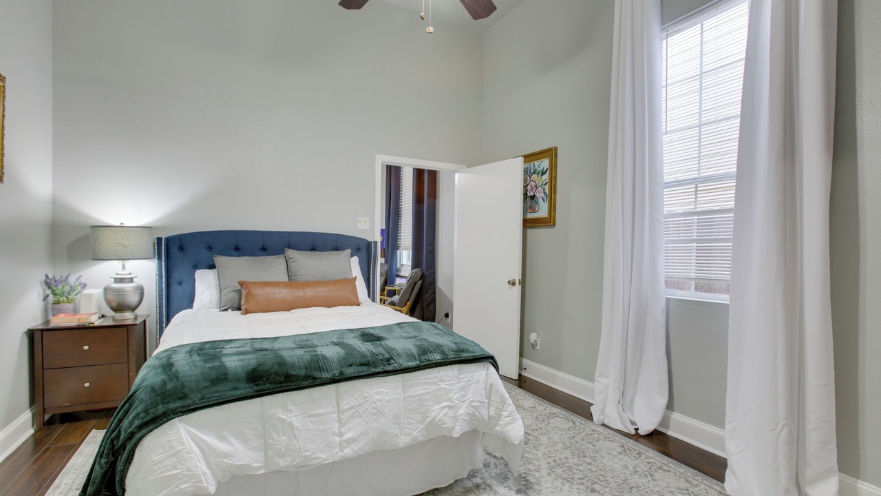 Photo of Bedroom in Saint Thomas Development