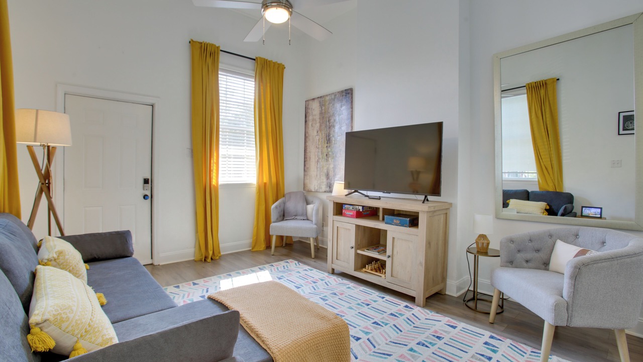 Photo of Livingroom in Saint Thomas Development
