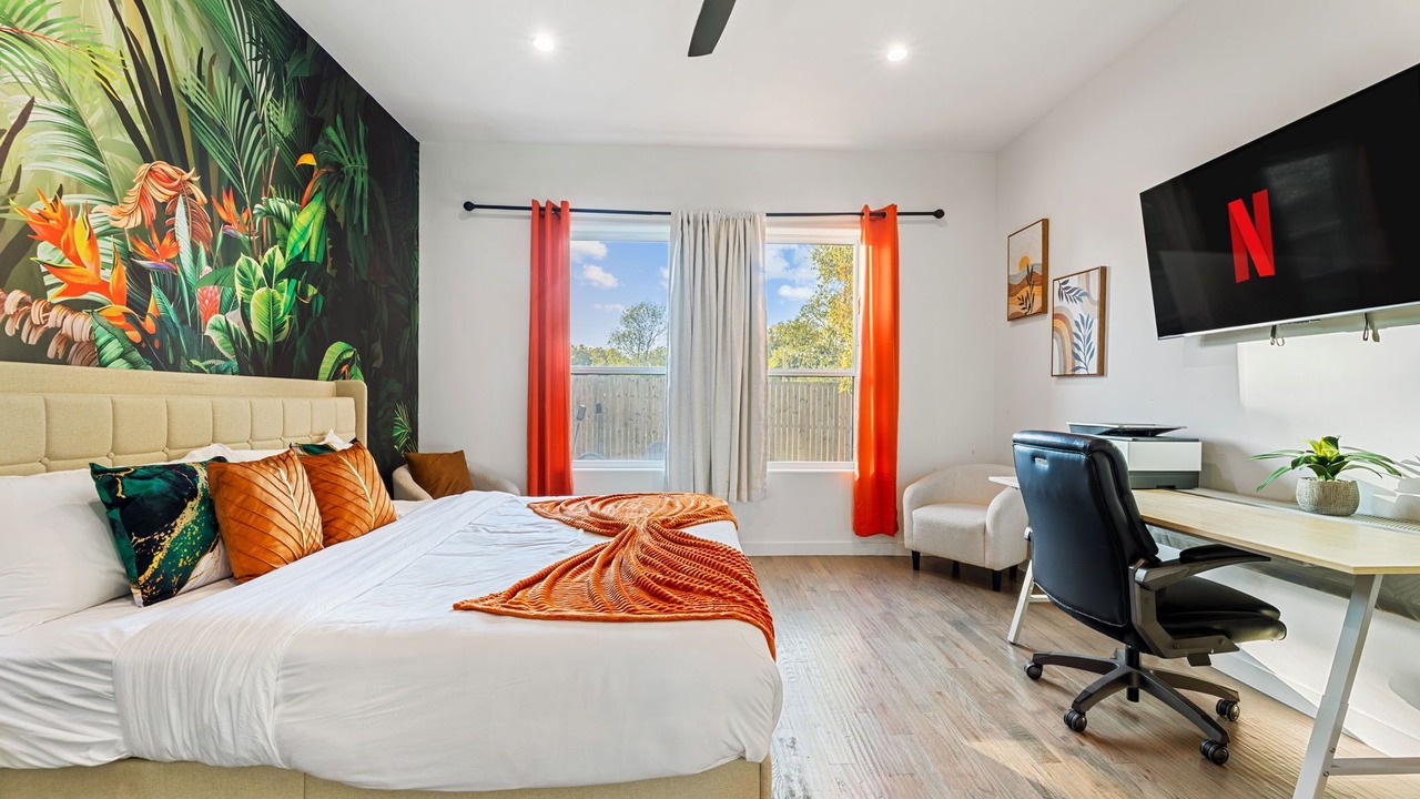 Photo of Bedroom in West Dallas