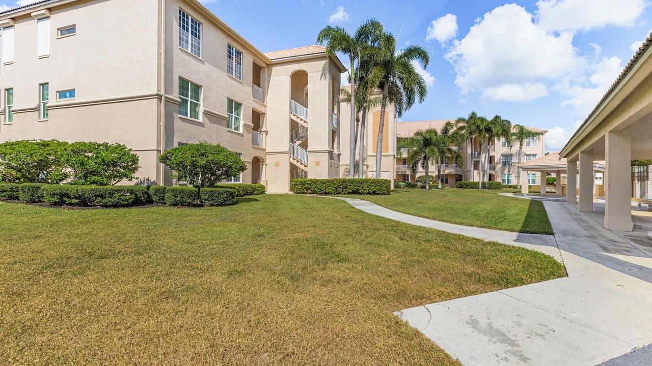 Photo of Outdoor in Tropical Cove