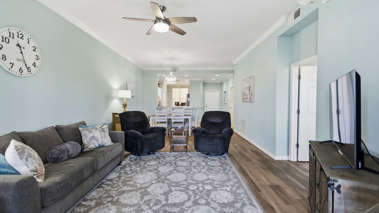 Photo of Livingroom in Tropical Cove