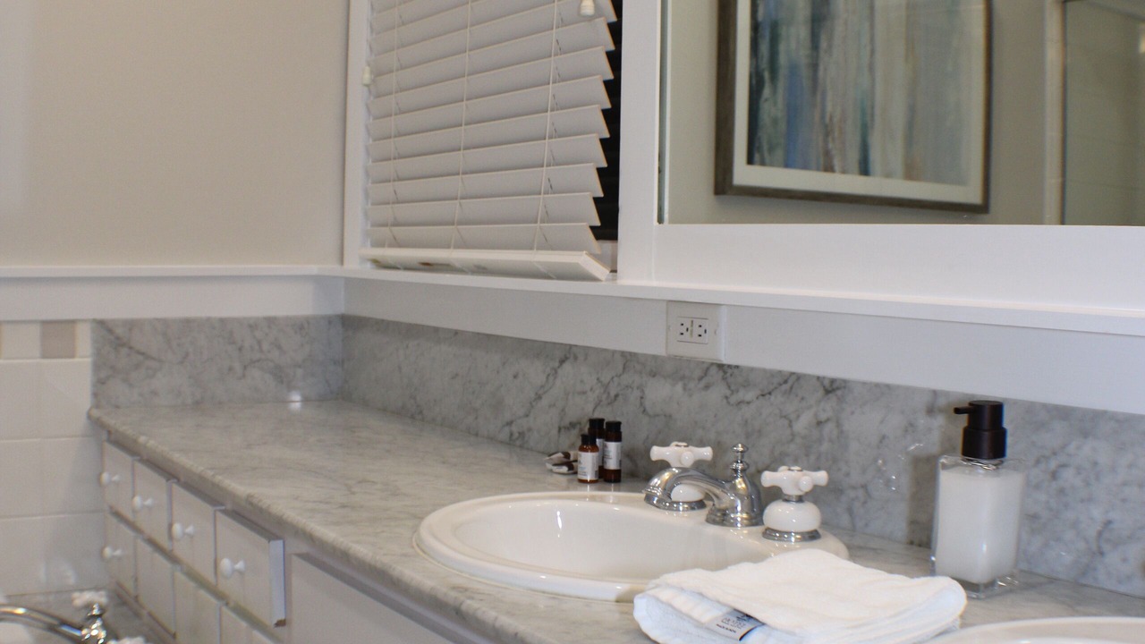 Photo of Bathroom in Emerald Waters Village