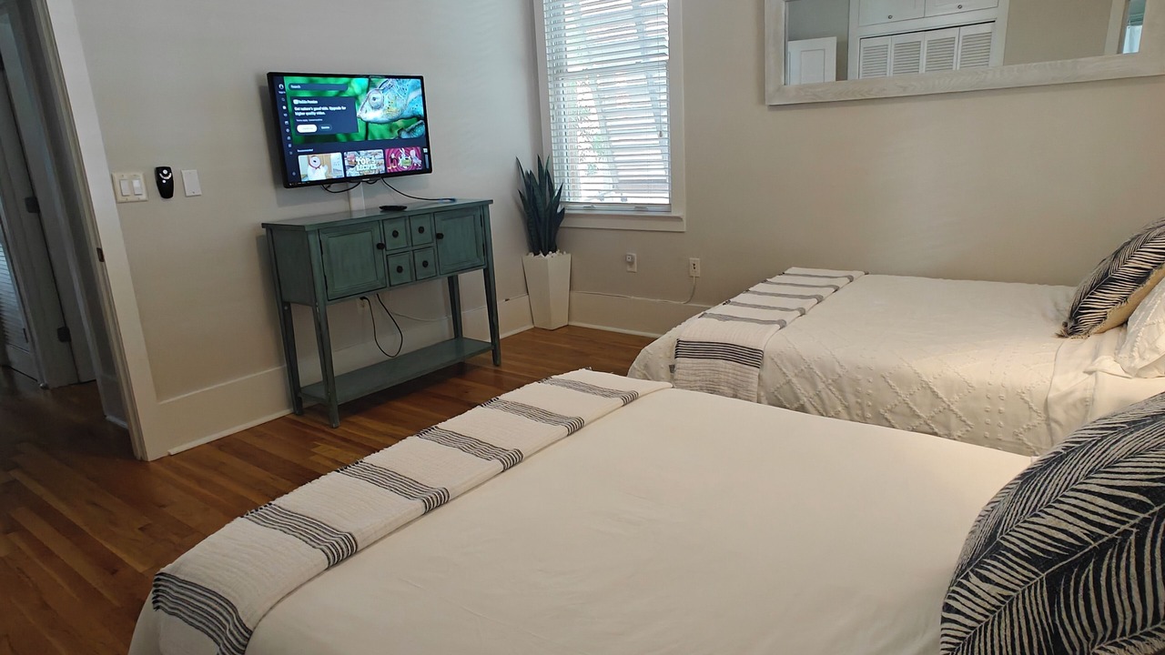 Photo of Bedroom in Emerald Waters Village